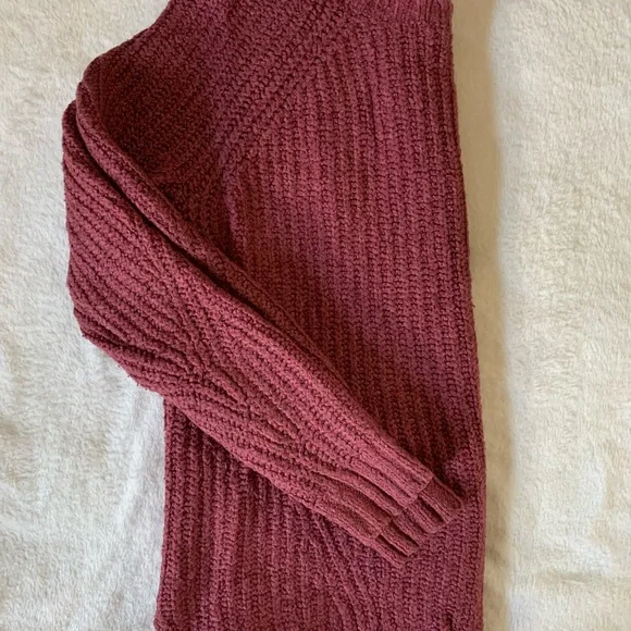 Rustic pink sweater - Picture 4 of 4